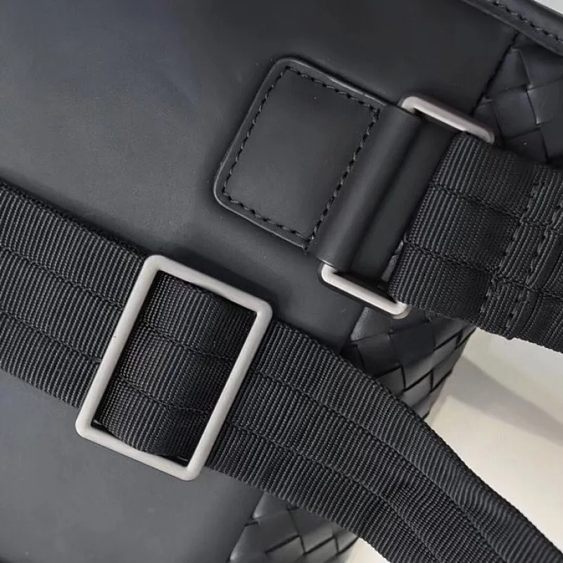 All categories 💚 Top version men’s bags 💚 BV 2024 new BV crossbody bag